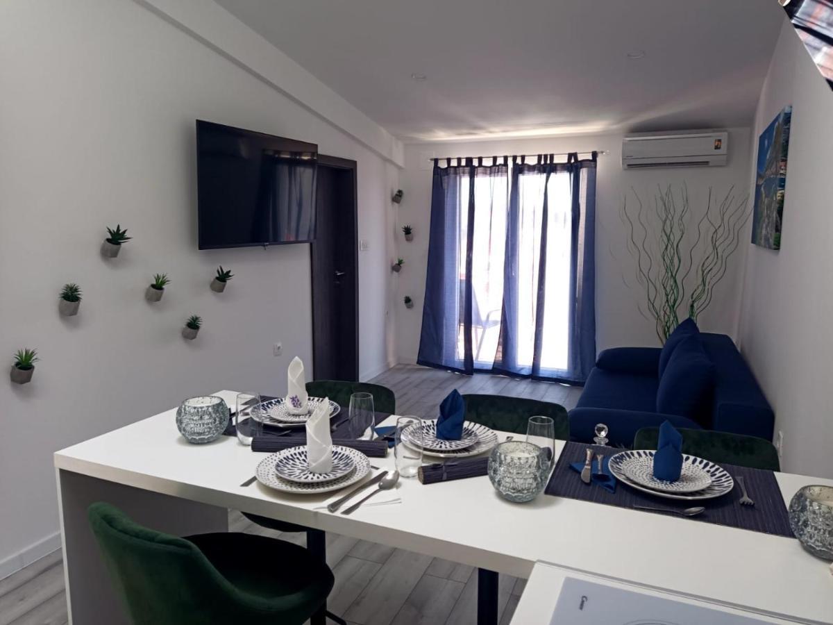 Apartman Lux Макарска Экстерьер фото