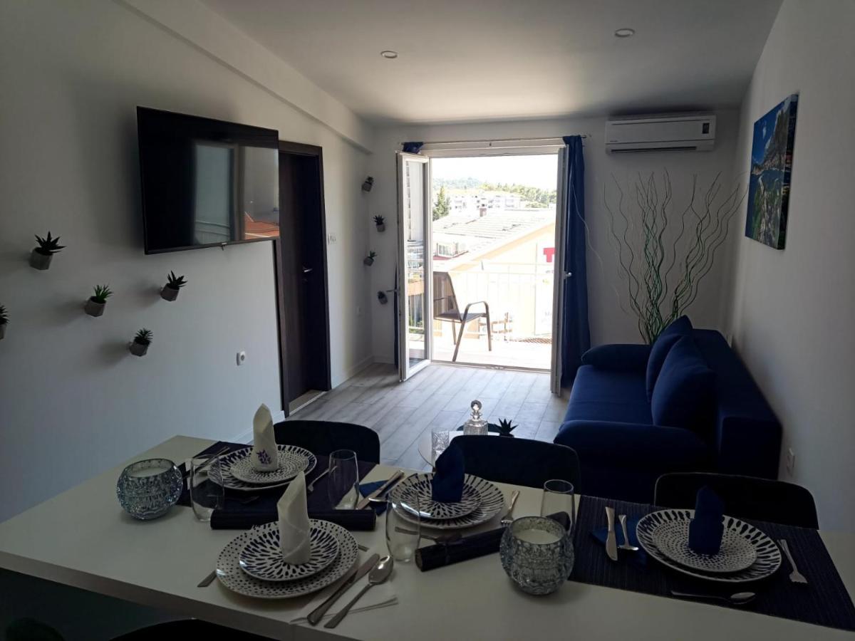 Apartman Lux Макарска Экстерьер фото