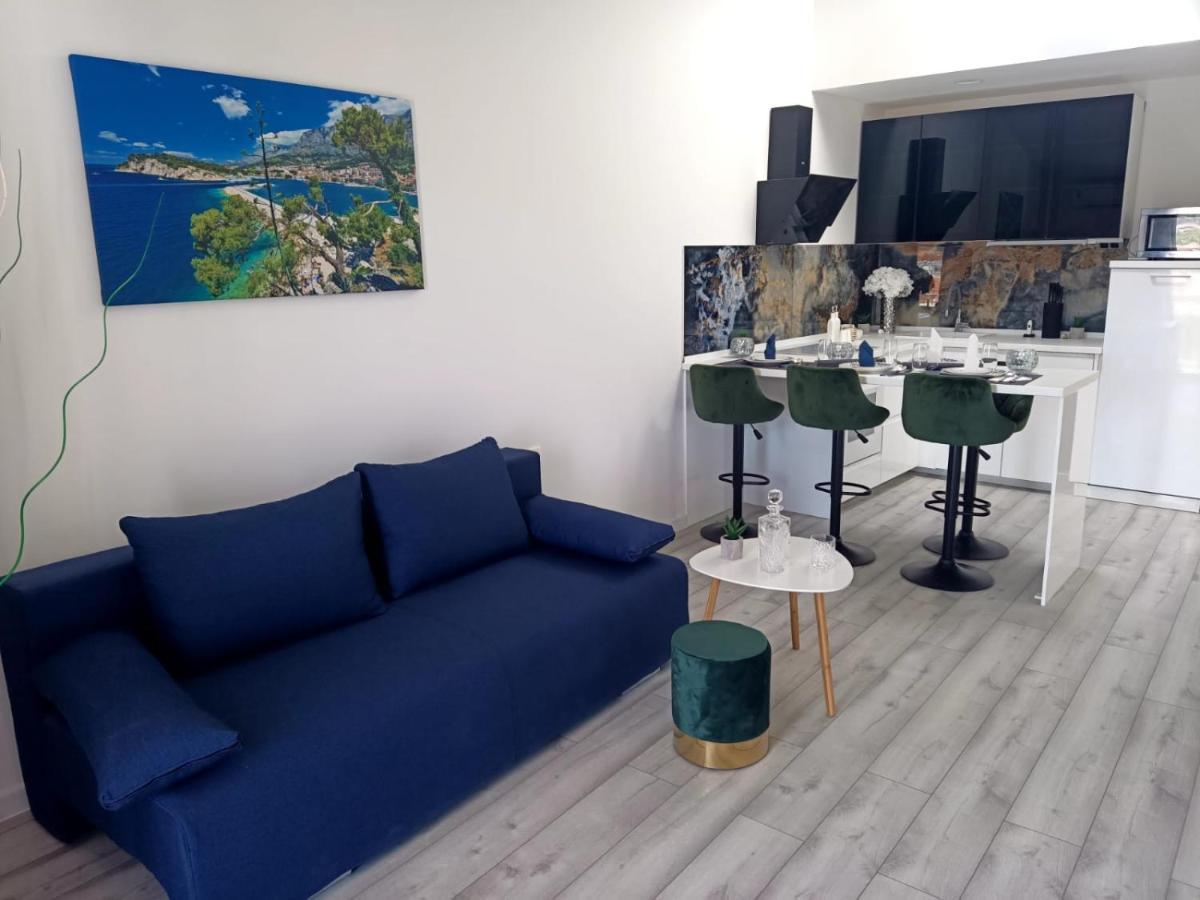 Apartman Lux Макарска Экстерьер фото
