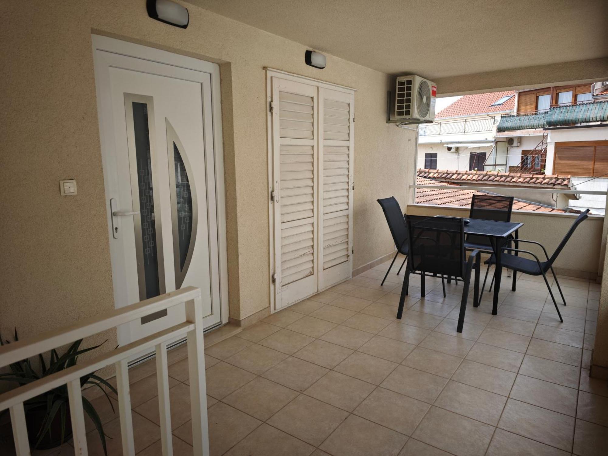 Apartman Lux Макарска Экстерьер фото
